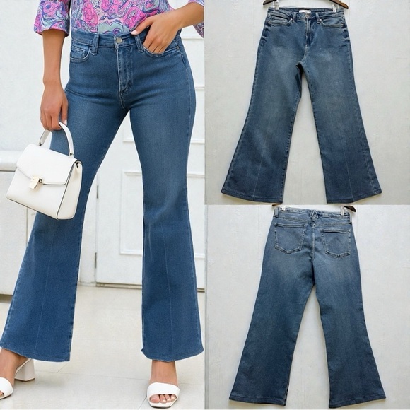 LC Lauren Conrad Denim - 420 LC Lauren Conrad | EUC Vintage High Rise Medium Wash Flare Jeans (size 8)